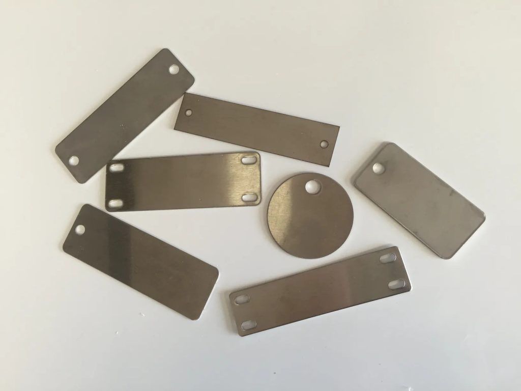 What Makes a High-Quality Metal Tag for Industrial Use